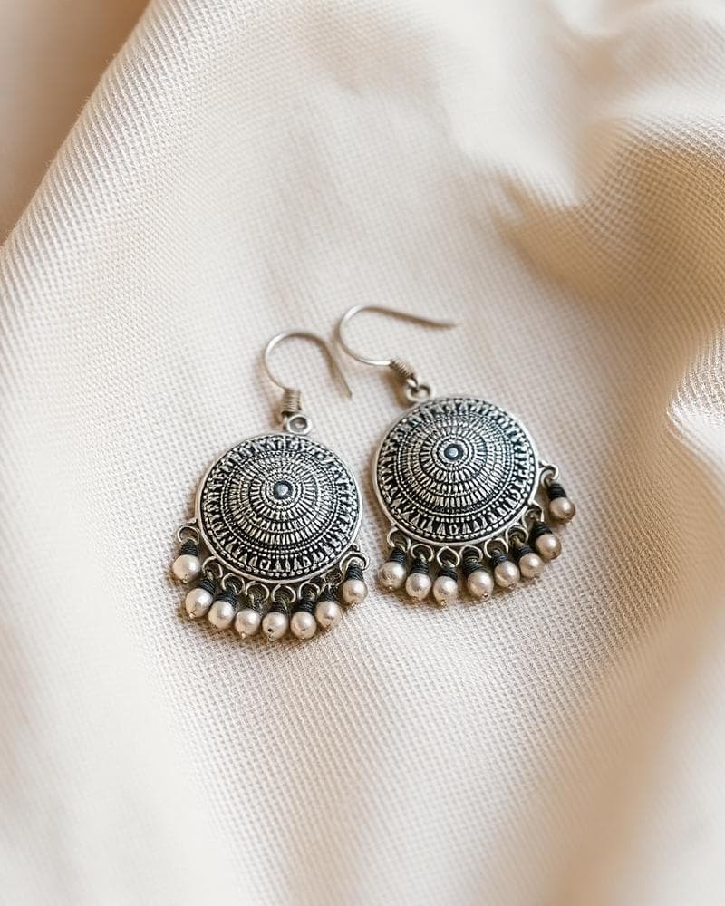 Behind the workshop: a day with our master craftsmen